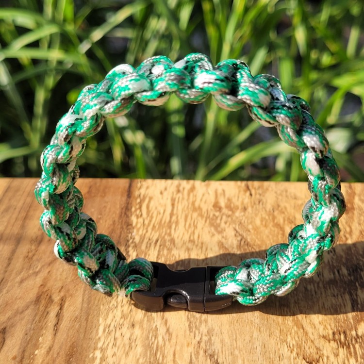 Bransoletka paracord camouflage 184_103211.jpg