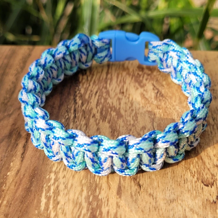 Bransoletka paracord camouflage 300_084619.jpg