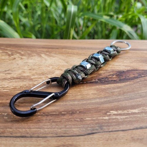 Brelok z paracordu Army green camo_180839.jpg