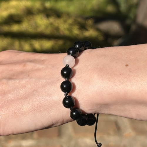 bransoletka z obsydianem na nadgarstku damska regulowana handmade