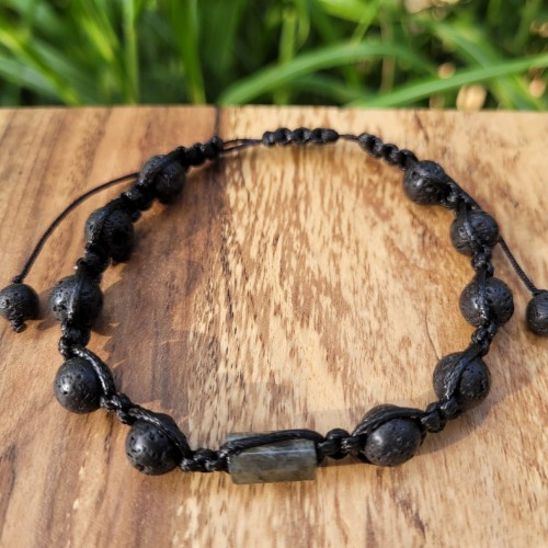 Bransoletka meski Shamballa z labradorytem i lawa od TEJE.ART